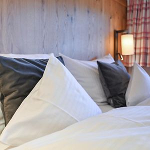 Budget Zimmer mit Kingsize-Bett